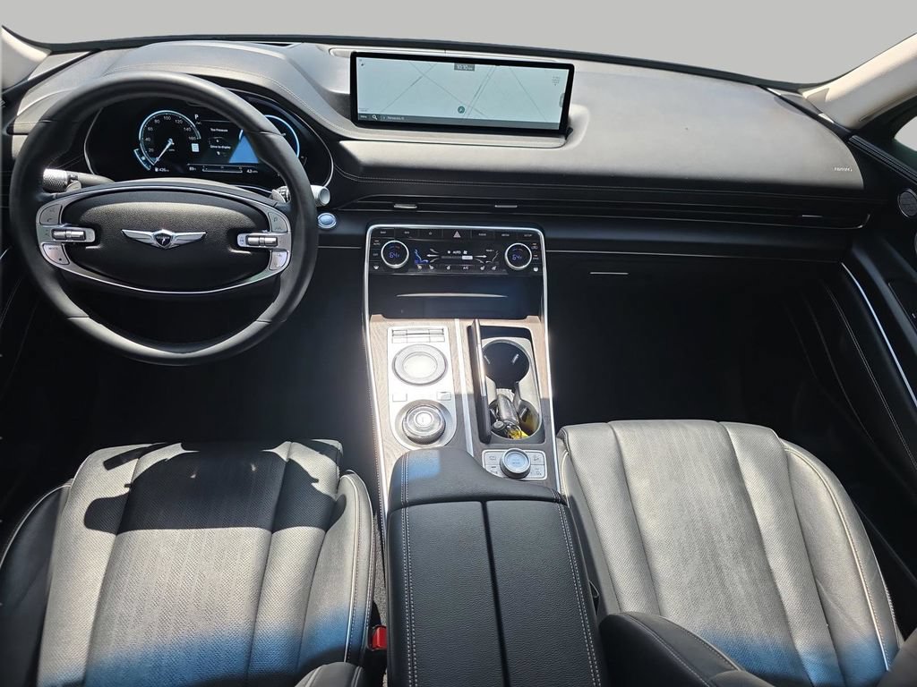 Used 2022 Genesis GV80 2.5T w/ Prestige Package 04 AWD/4WD image 11