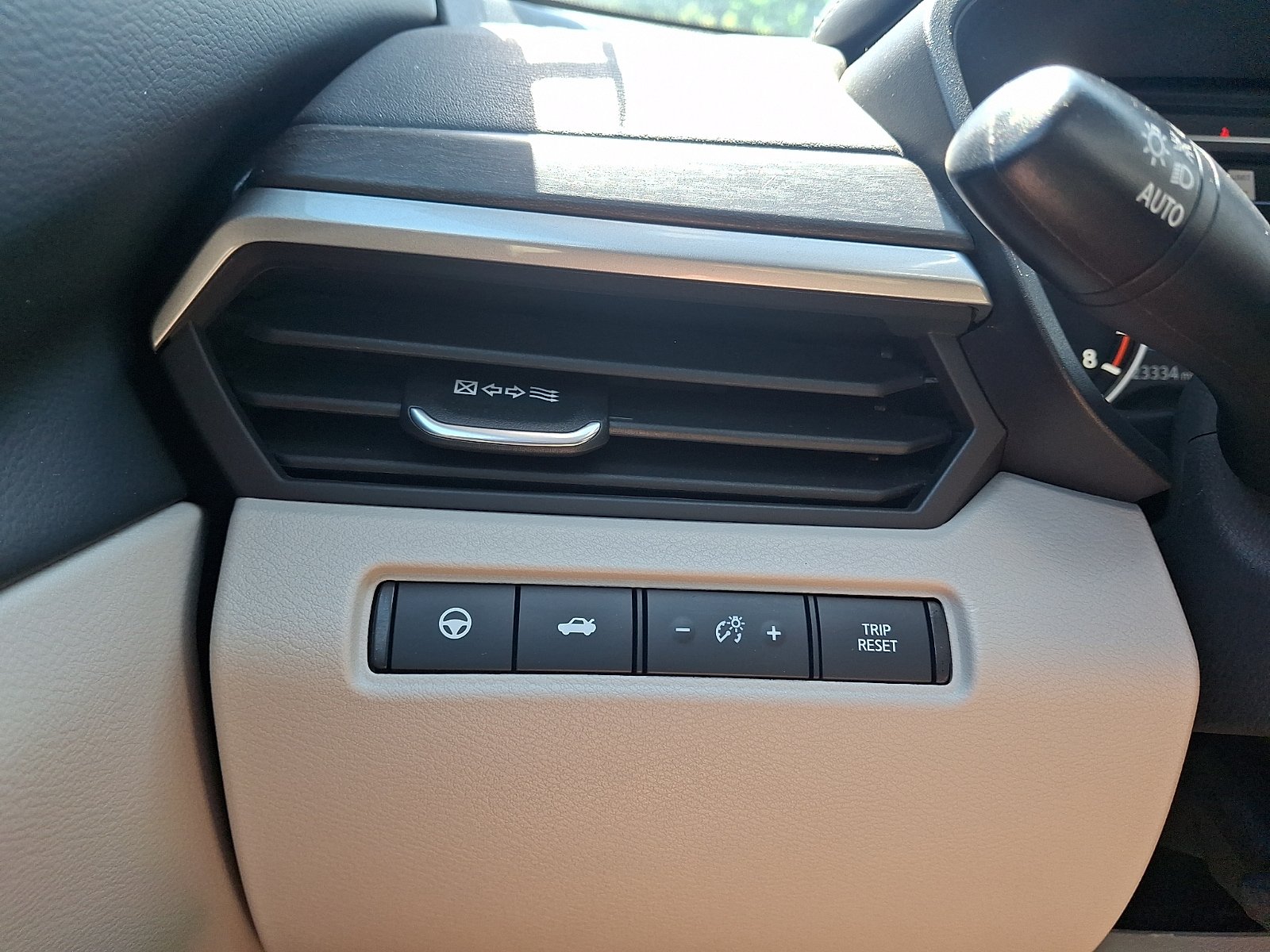 Used 2023 Nissan Altima 2.5 SL AWD/4WD image 26