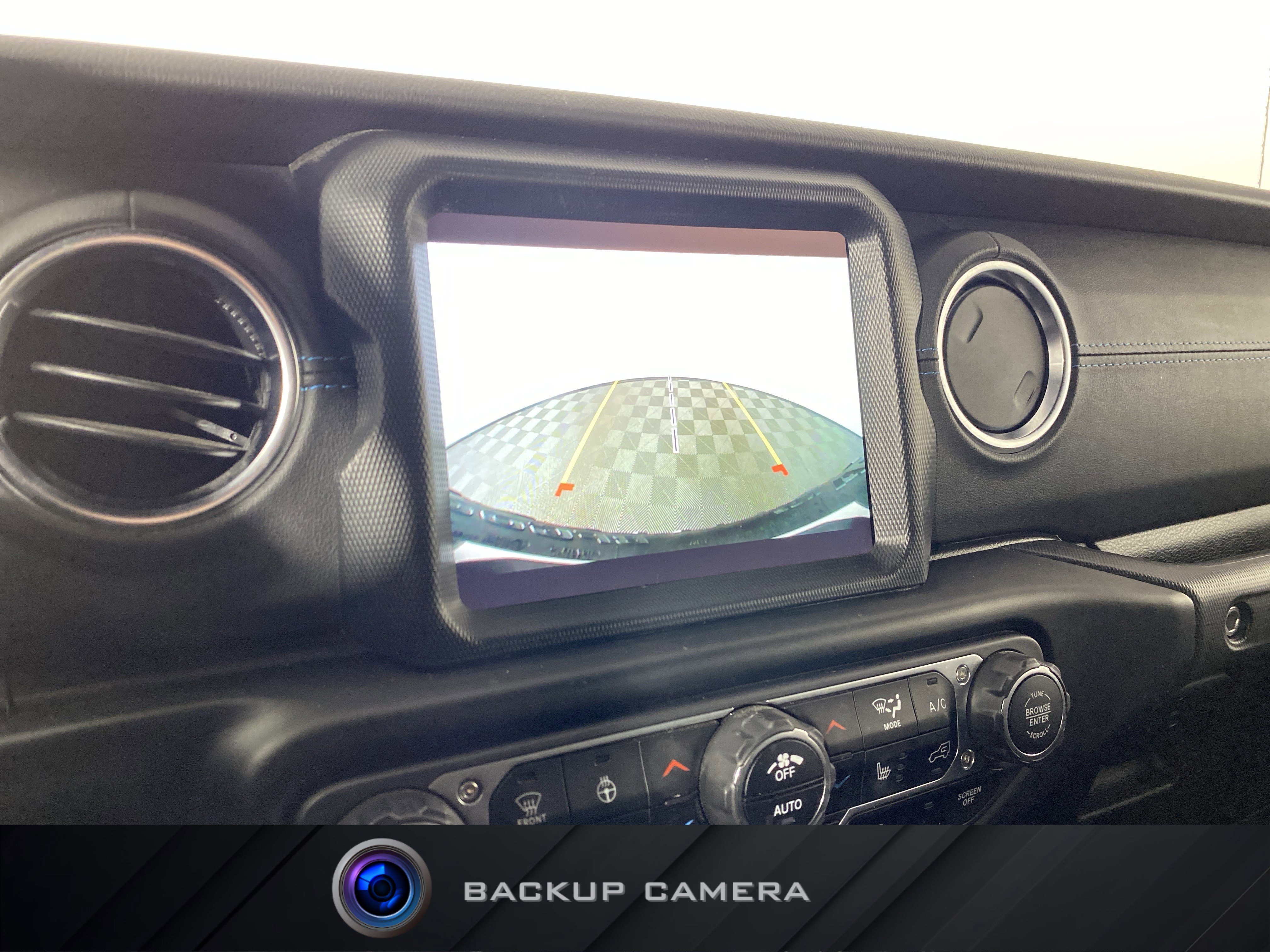 Used 2023 Jeep Wrangler Unlimited Rubicon 4xe w/ Cold Weather Group image 6