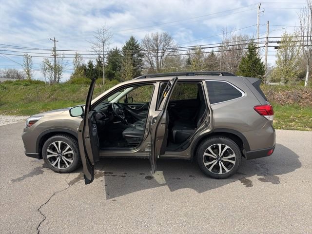 Used 2019 Subaru Forester Limited w/ Popular Package #3 image 16
