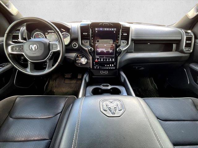 Used 2024 RAM 1500 Laramie AWD/4WD image 15