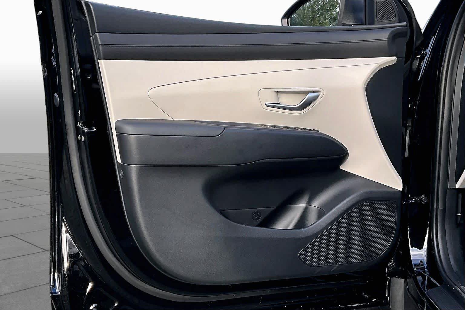 New 2026 Hyundai Tucson SE FWD image 13