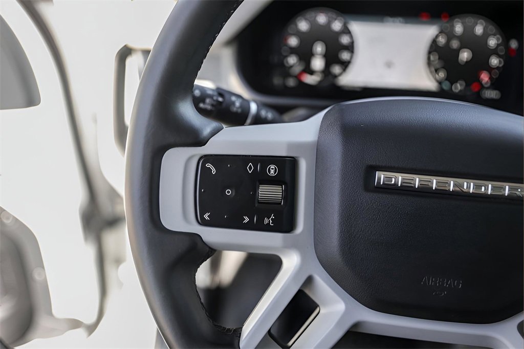 Used 2024 Land Rover Defender 110 X-Dynamic SE image 14