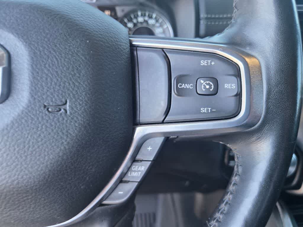 Used 2020 RAM 1500 Laramie AWD/4WD image 20