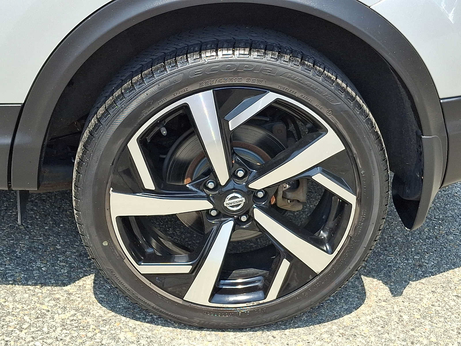 Used 2020 Nissan Rogue Sport SL w/ Premium Package AWD/4WD image 8