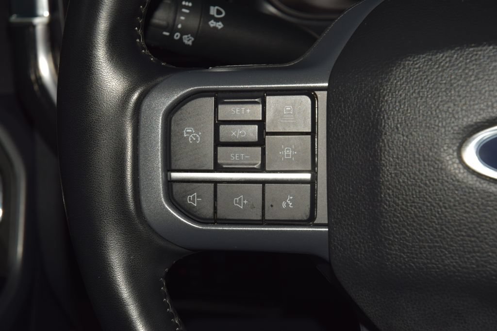 Used 2023 Ford F250 Lariat w/ Lariat Ultimate Package AWD/4WD image 41