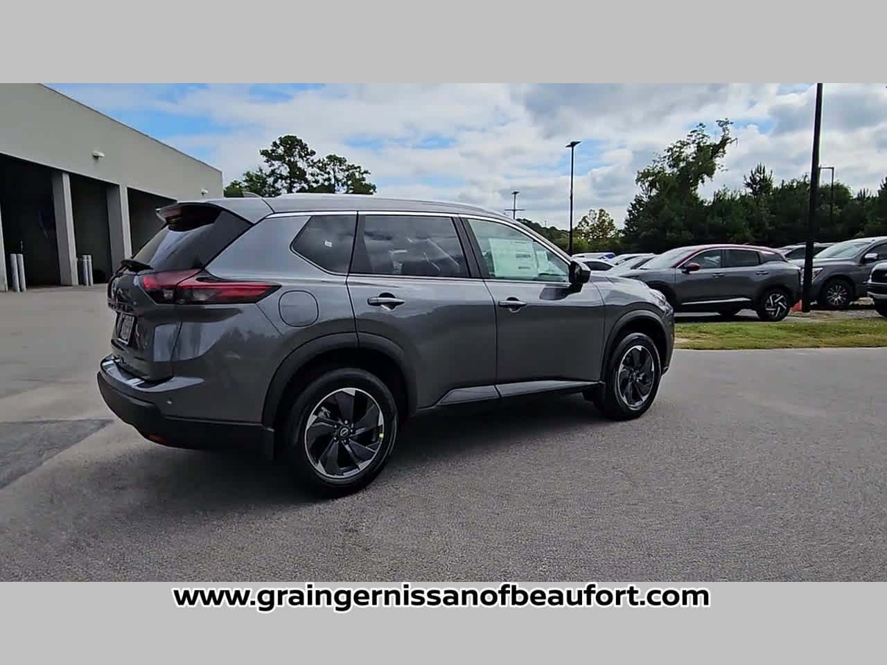 New 2026 Nissan Rogue SV image 33