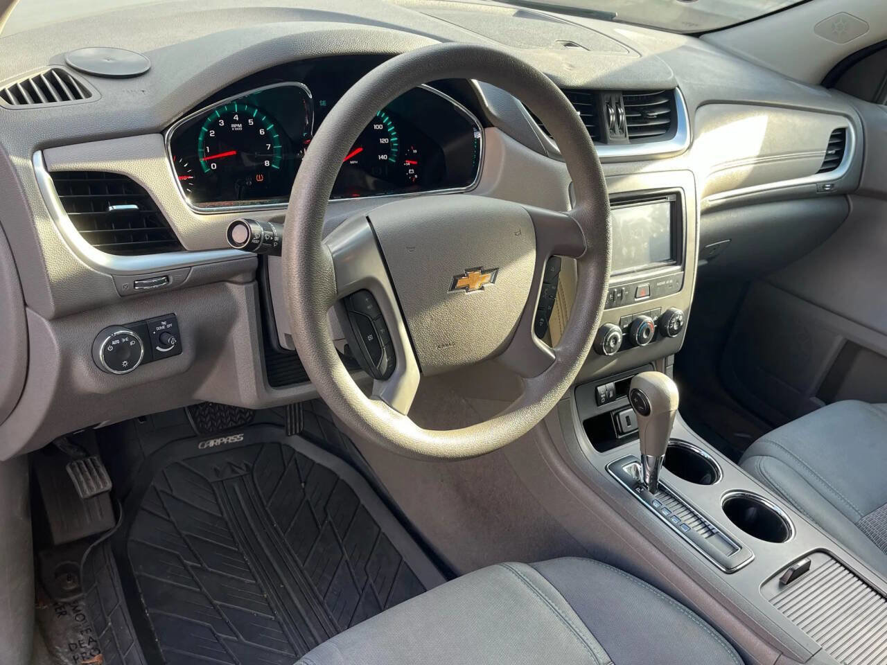 Used 2016 Chevrolet Traverse LS image 14