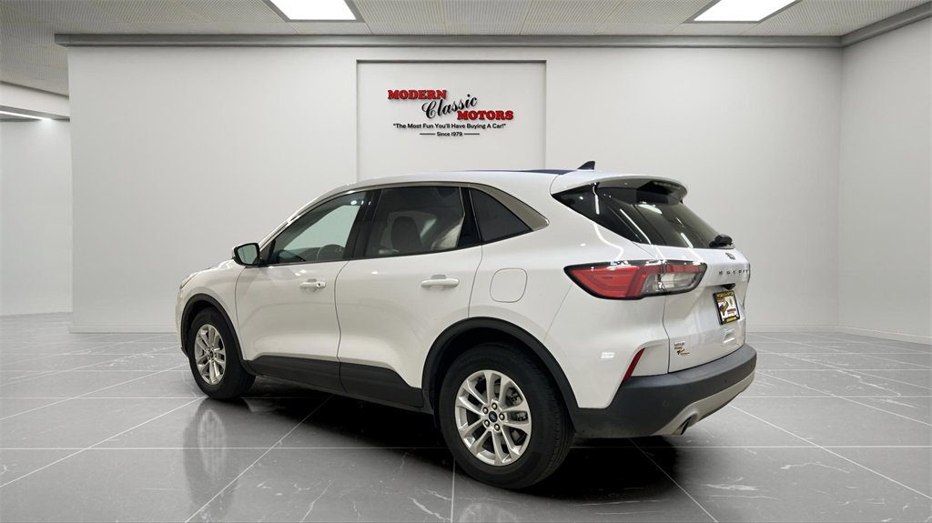 Used 2021 Ford Escape SE image 5