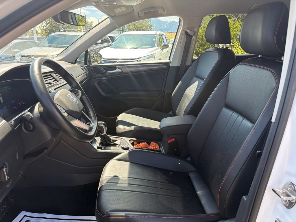 Used 2024 Volkswagen Tiguan Wolfsburg Edition AWD/4WD image 21