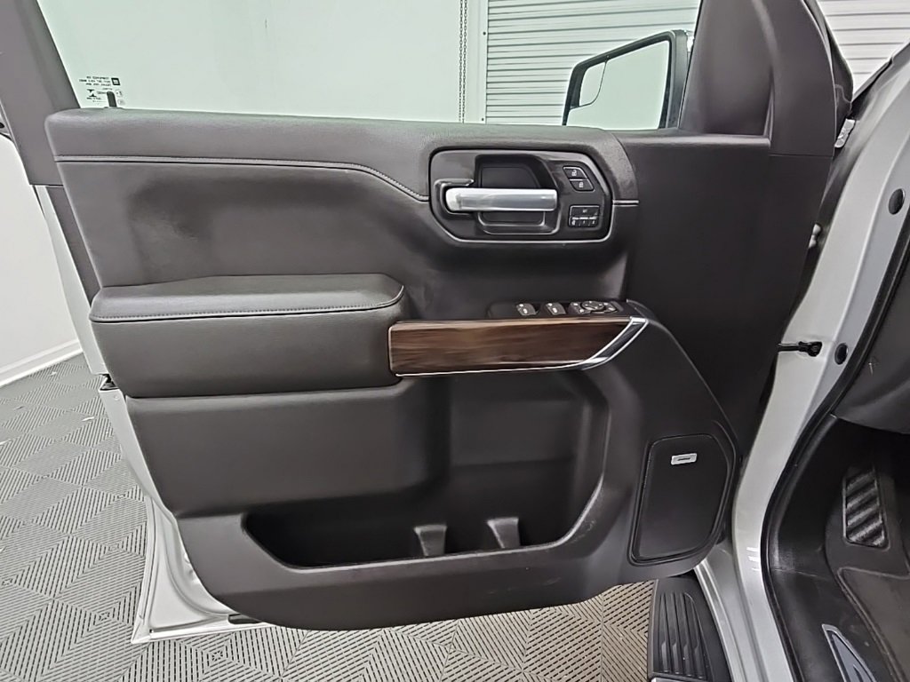 Used 2019 GMC Sierra 1500 SLT w/ SLT Premium Package image 32