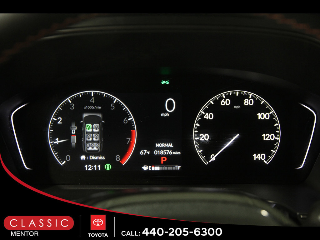 Used 2025 Honda Pilot TrailSport image 8