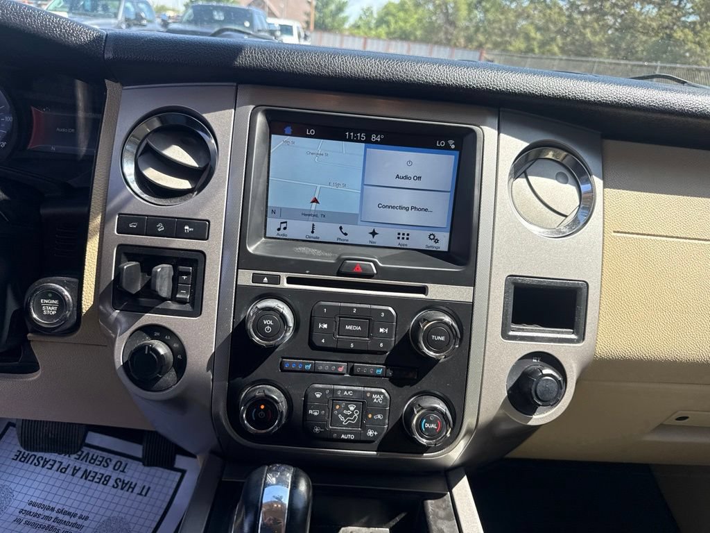 Used 2017 Ford Expedition Limited w/ Equipment Group 301A AWD/4WD image 22