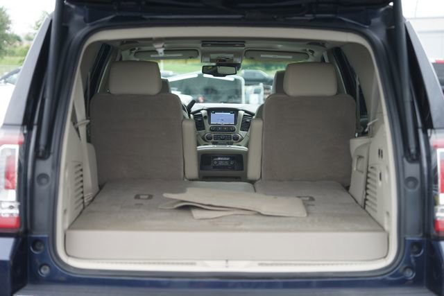 Used 2017 GMC Yukon Denali w/ Open Road Package RWD image 32