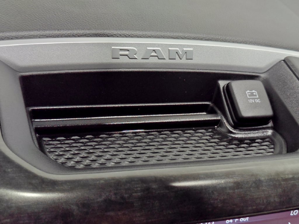 Used 2021 RAM 1500 Big Horn AWD/4WD image 46