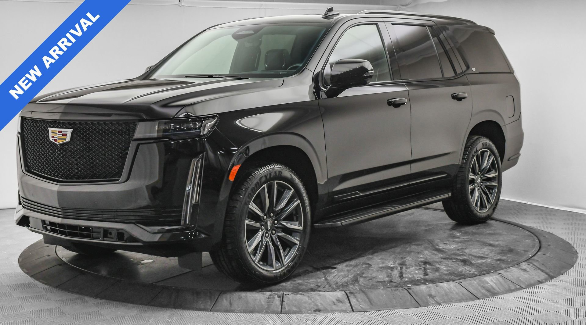 Used 2024 Cadillac Escalade Sport image 3