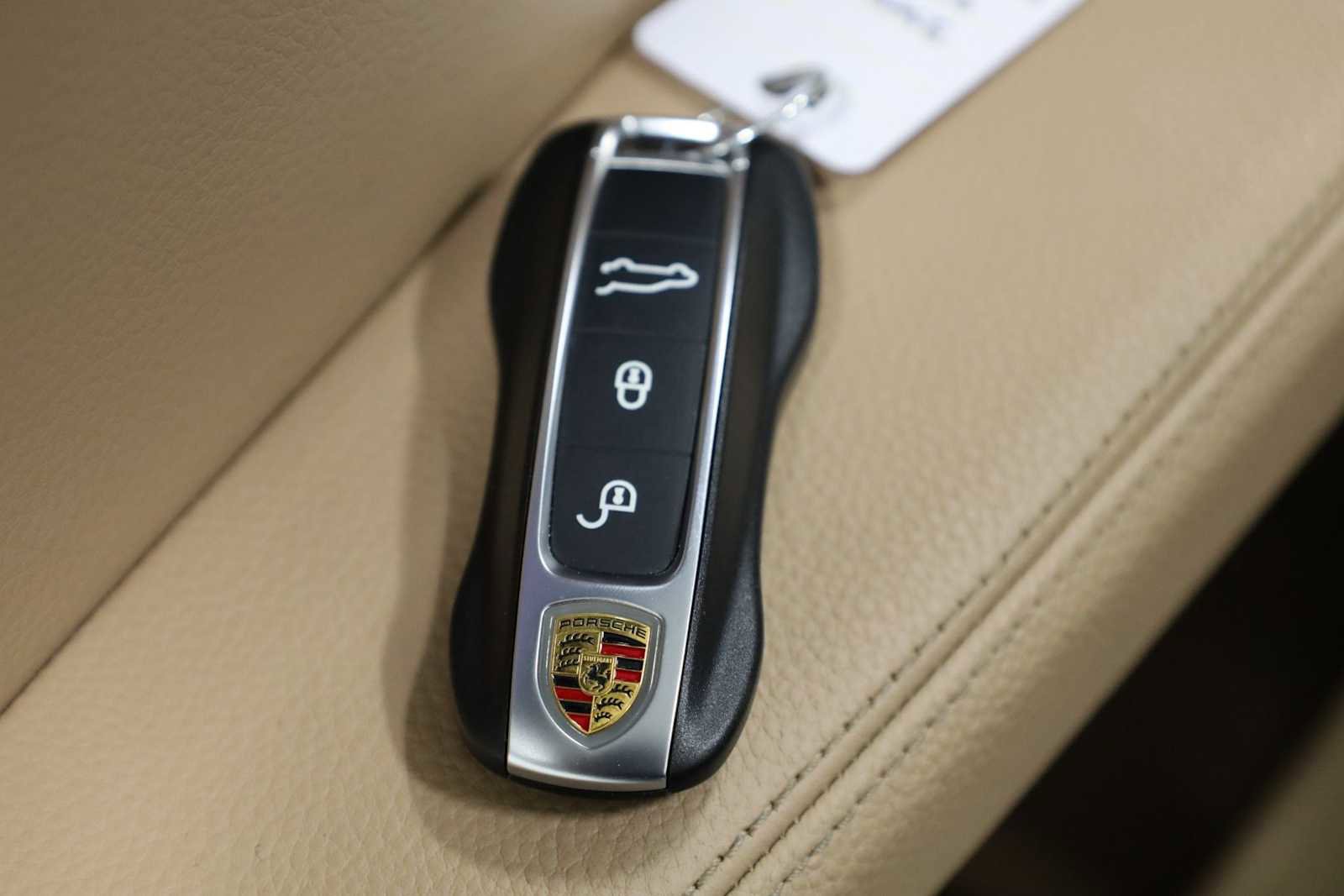 Used 2019 Porsche Cayenne AWD/4WD image 43