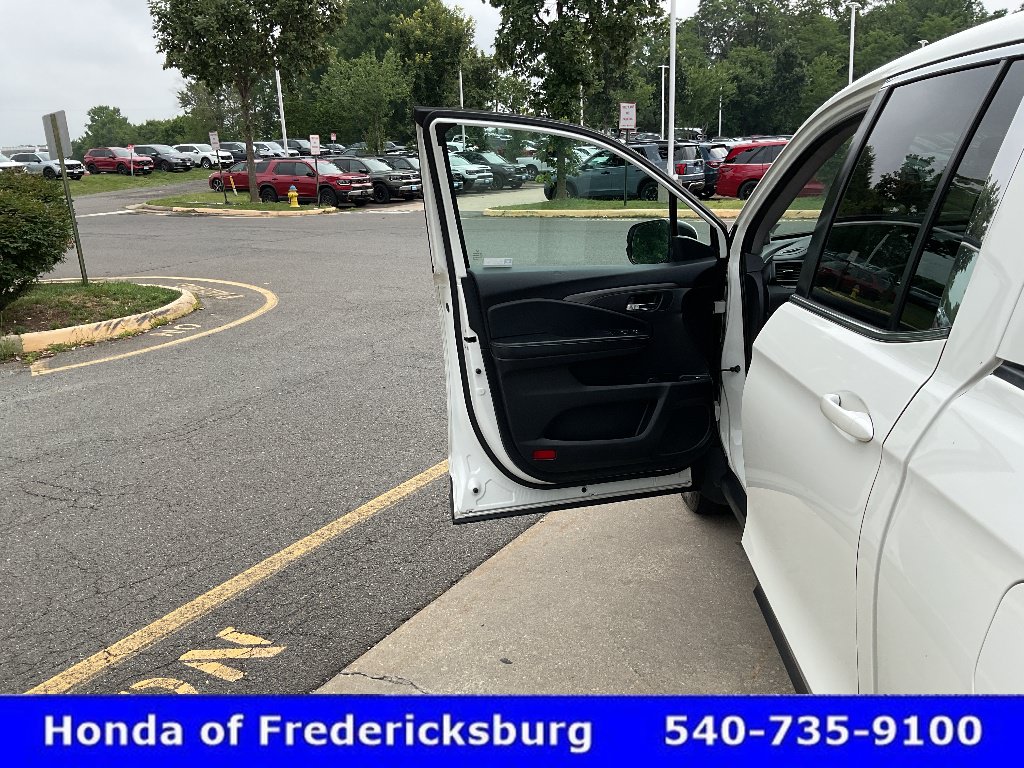 Certified 2019 Honda Ridgeline RTL-T image 15
