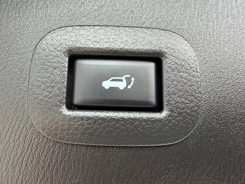 Used 2024 INFINITI QX80 Luxe AWD/4WD image 29