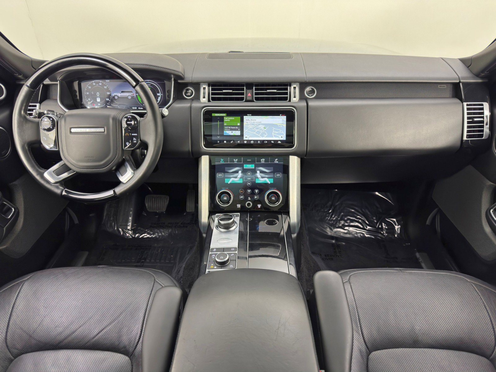Used 2020 Land Rover Range Rover HSE image 13