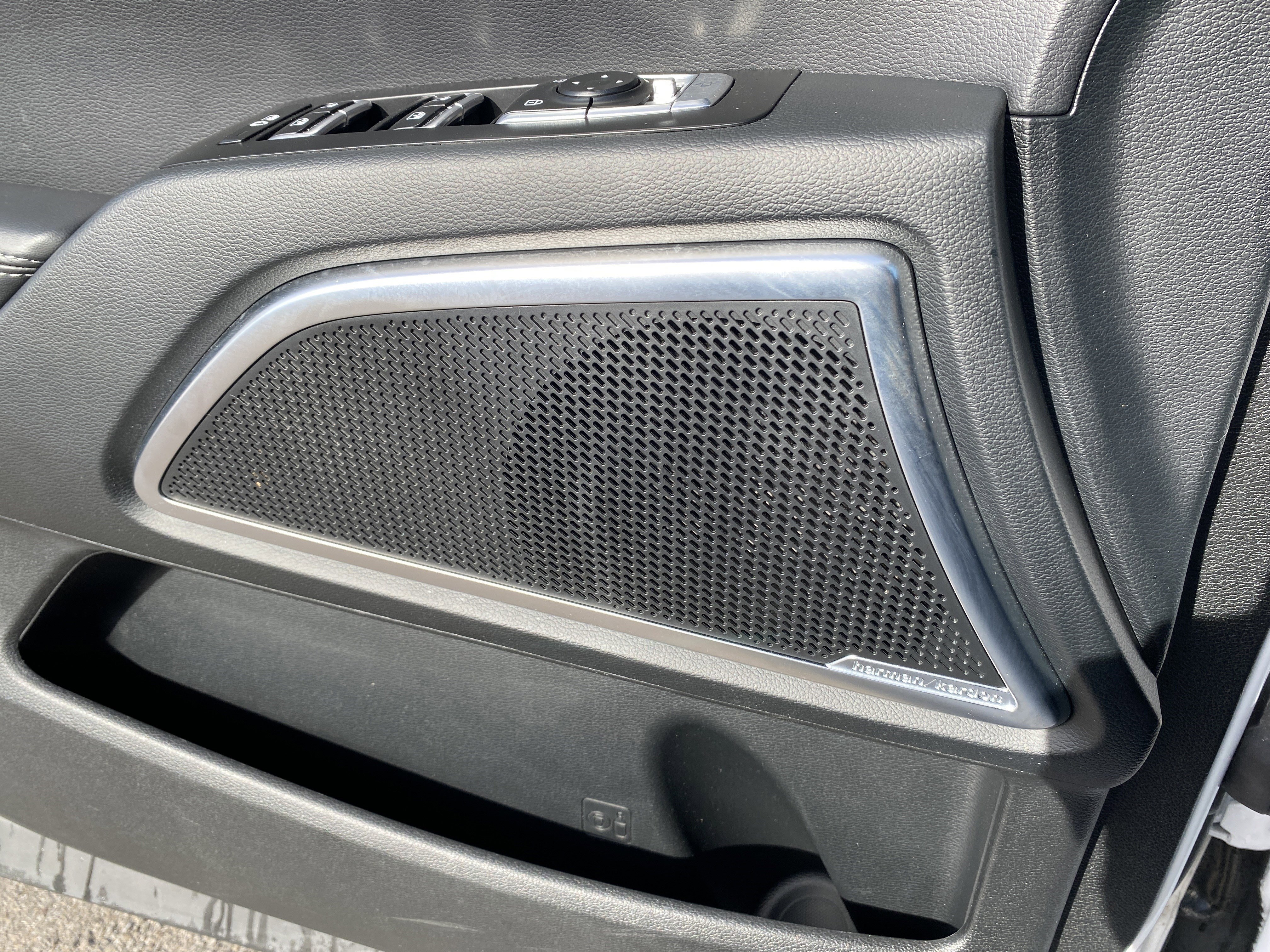 Used 2024 Kia Telluride SX Prestige X-Pro image 31