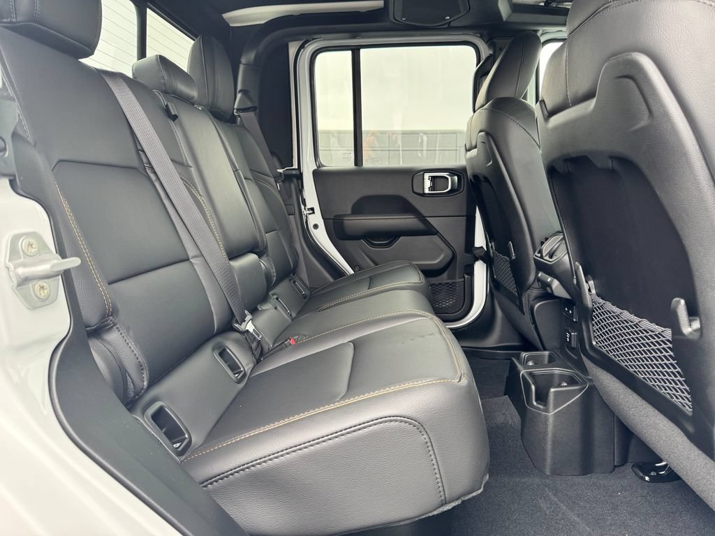 New 2026 Jeep Gladiator Mojave AWD/4WD image 13