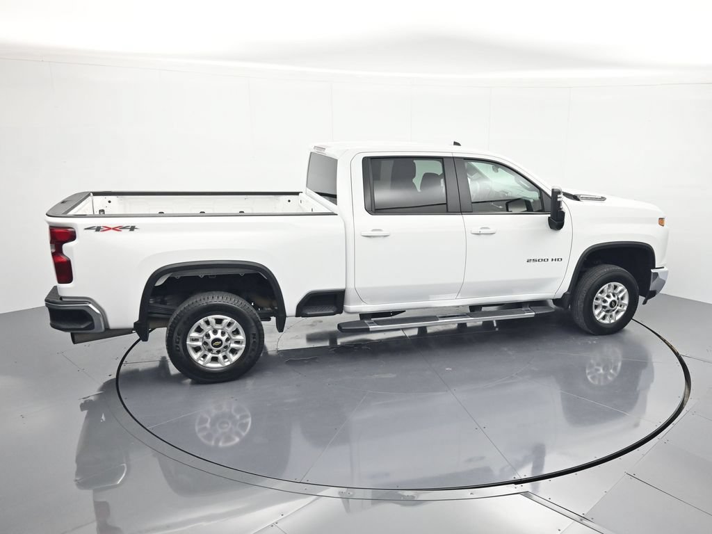 Used 2025 Chevrolet Silverado 2500 LT w/ Convenience Package AWD/4WD image 32