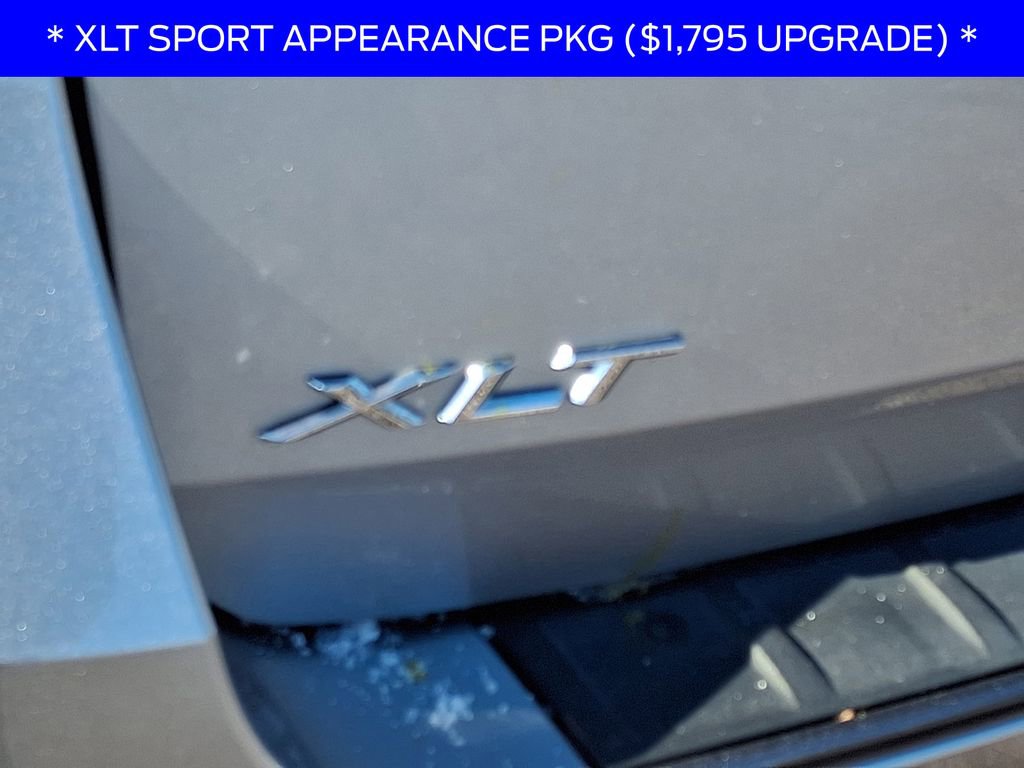 Used 2022 Ford Explorer XLT w/ Equipment Group 202A image 31