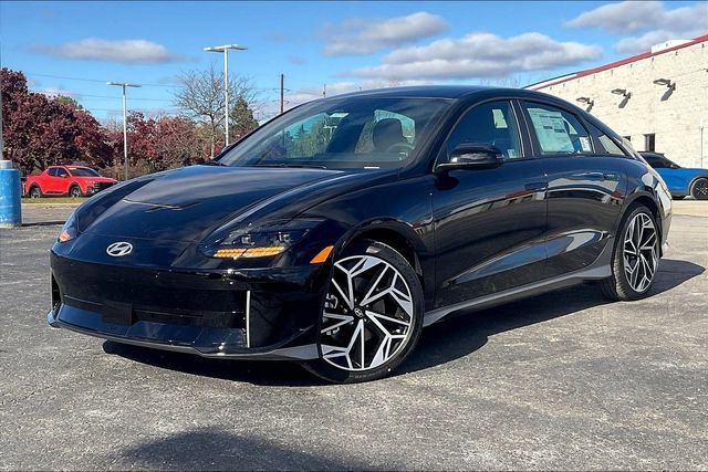 New 2025 Hyundai Ioniq 6 SEL image 2