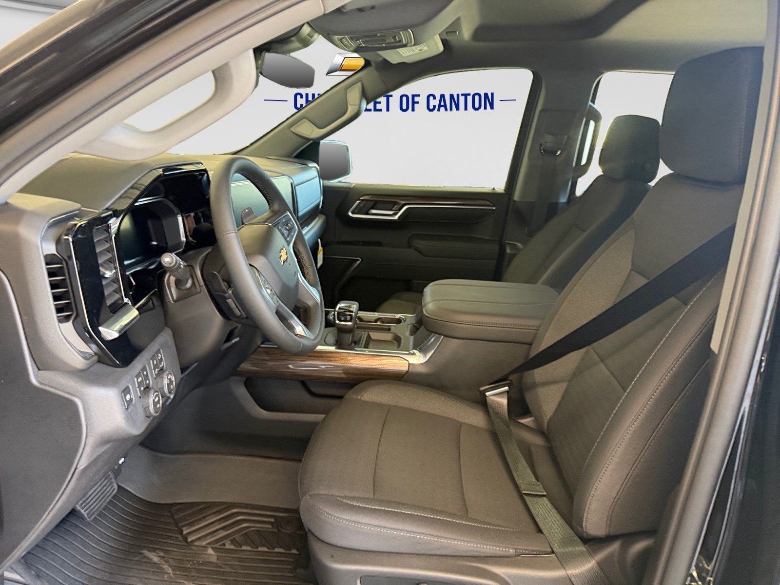New 2026 Chevrolet Silverado 1500 LT AWD/4WD image 9