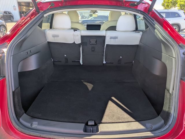 Used 2022 Tesla Model Y Long Range AWD/4WD image 26