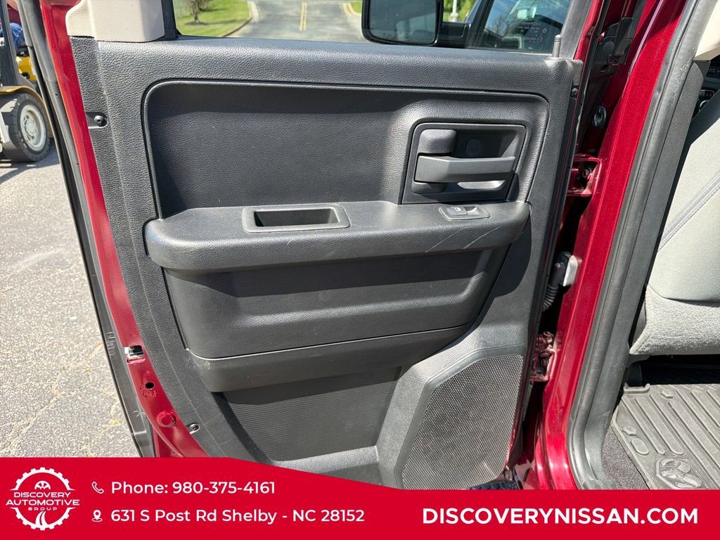 Used 2017 RAM 1500 Express w/ Express Value Package image 28