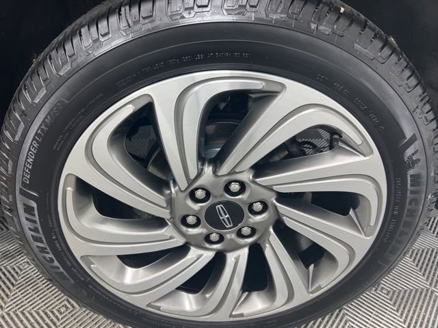 Used 2023 Lincoln Navigator L Reserve AWD/4WD image 11