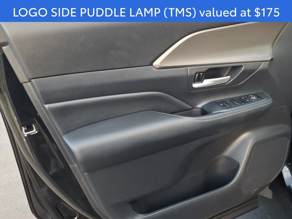 Certified 2024 Toyota Grand Highlander XLE image 9