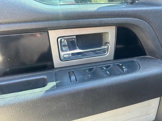 Used 2011 Ford F150 FX4 AWD/4WD image 10