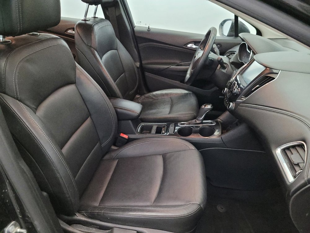 Used 2016 Chevrolet Cruze Premier FWD image 21