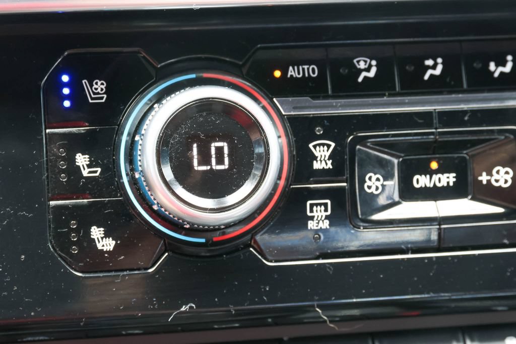 Used 2025 GMC Sierra 2500 Denali Ultimate AWD/4WD image 22