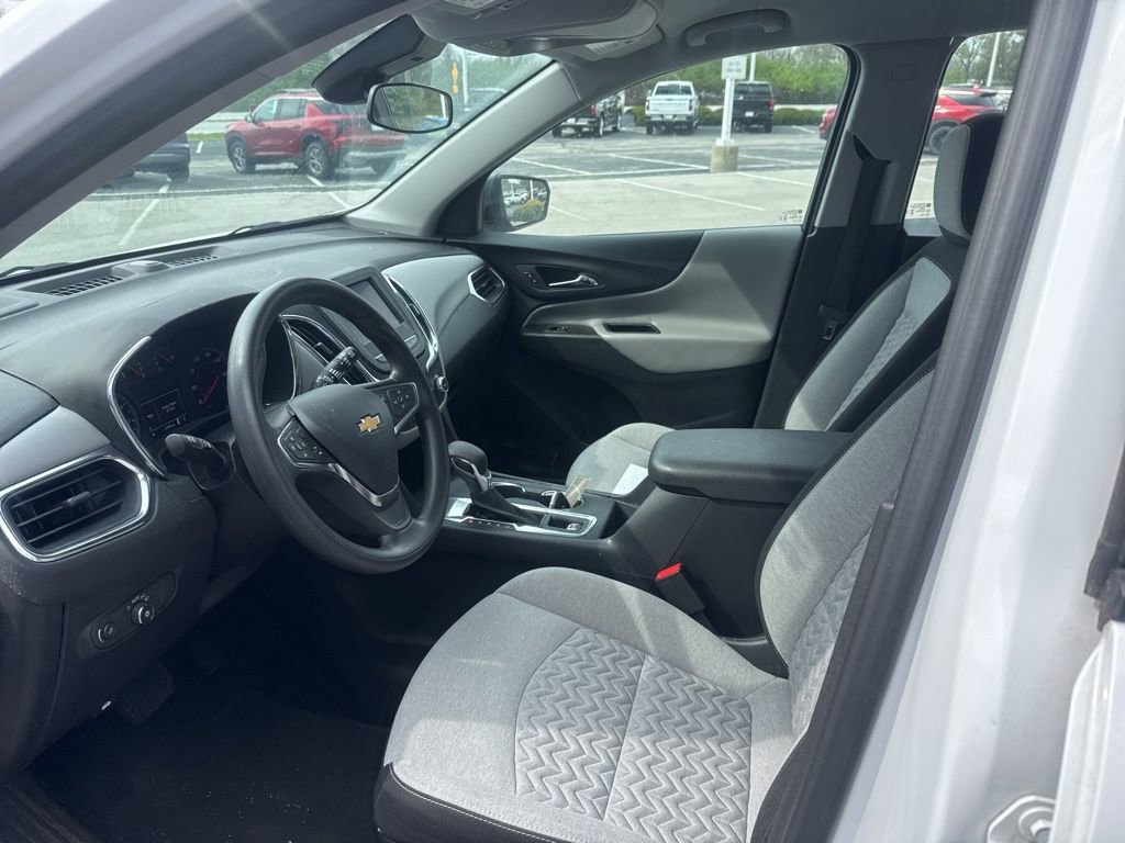Used 2024 Chevrolet Equinox LS image 16