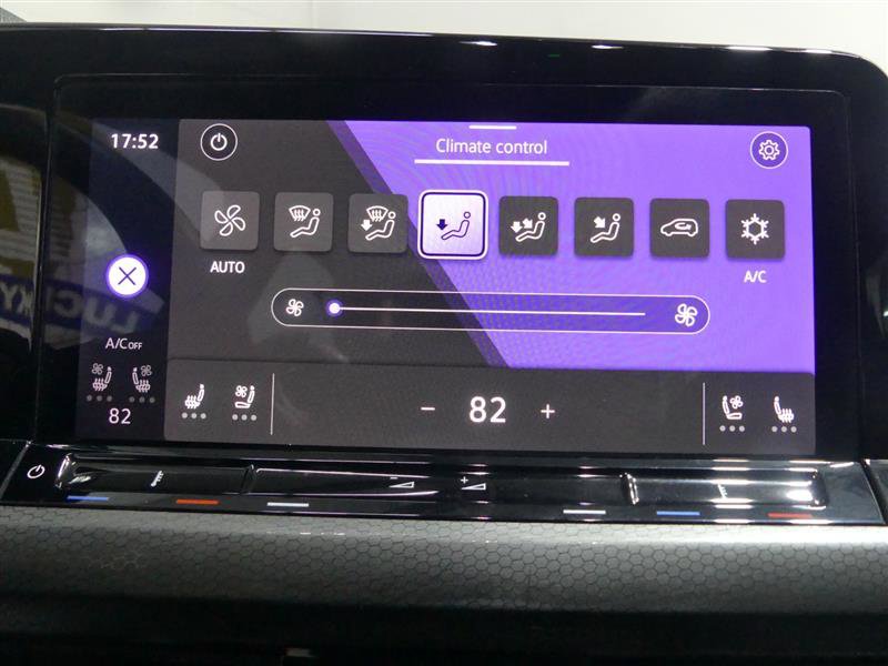 Used 2022 Volkswagen GTI SE image 44