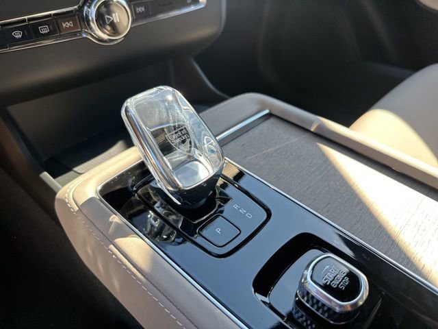 New 2026 Volvo XC90 B6 Plus image 14