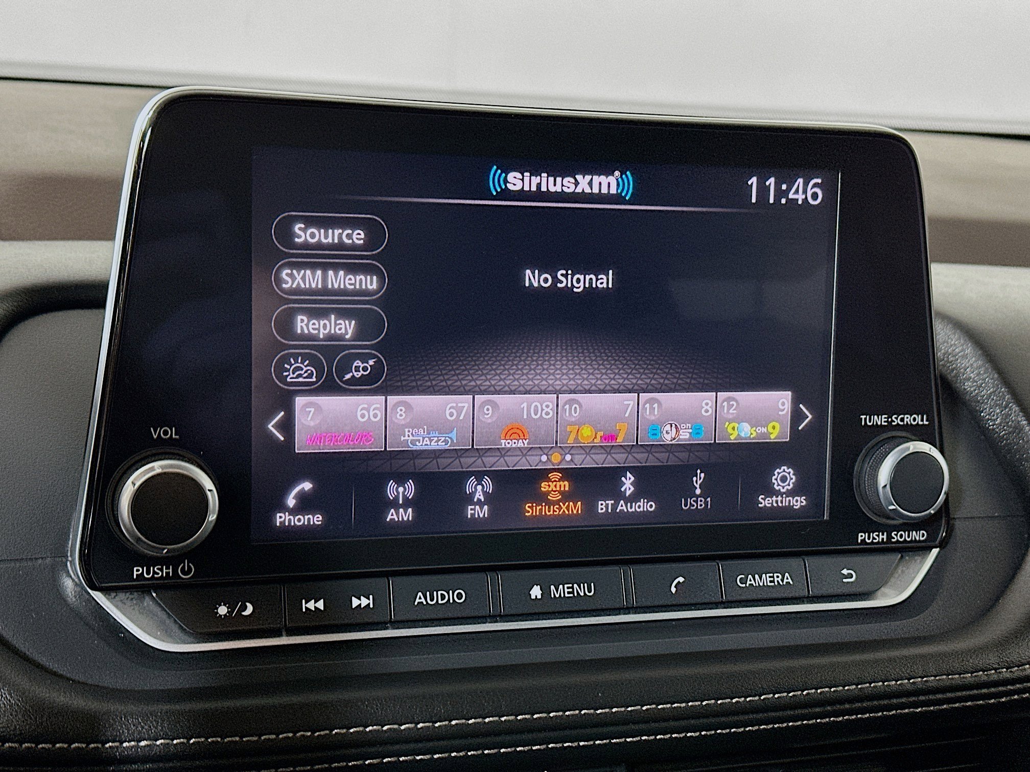 Used 2023 Nissan Rogue SV AWD/4WD image 14
