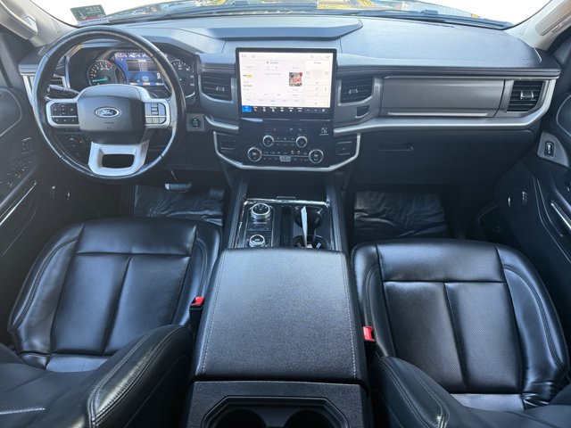 Used 2022 Ford Expedition Max XLT AWD/4WD image 13