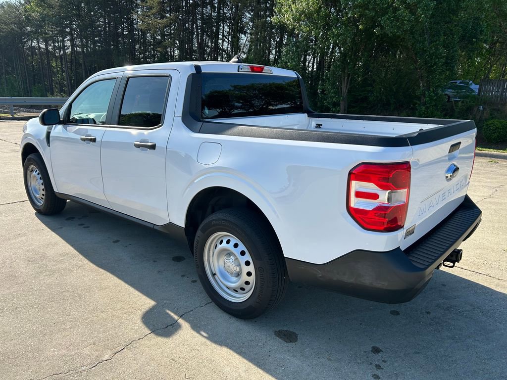 Used 2024 Ford Maverick XL image 3