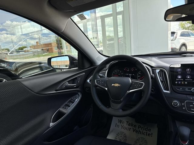 Used 2024 Chevrolet Malibu RS FWD image 59