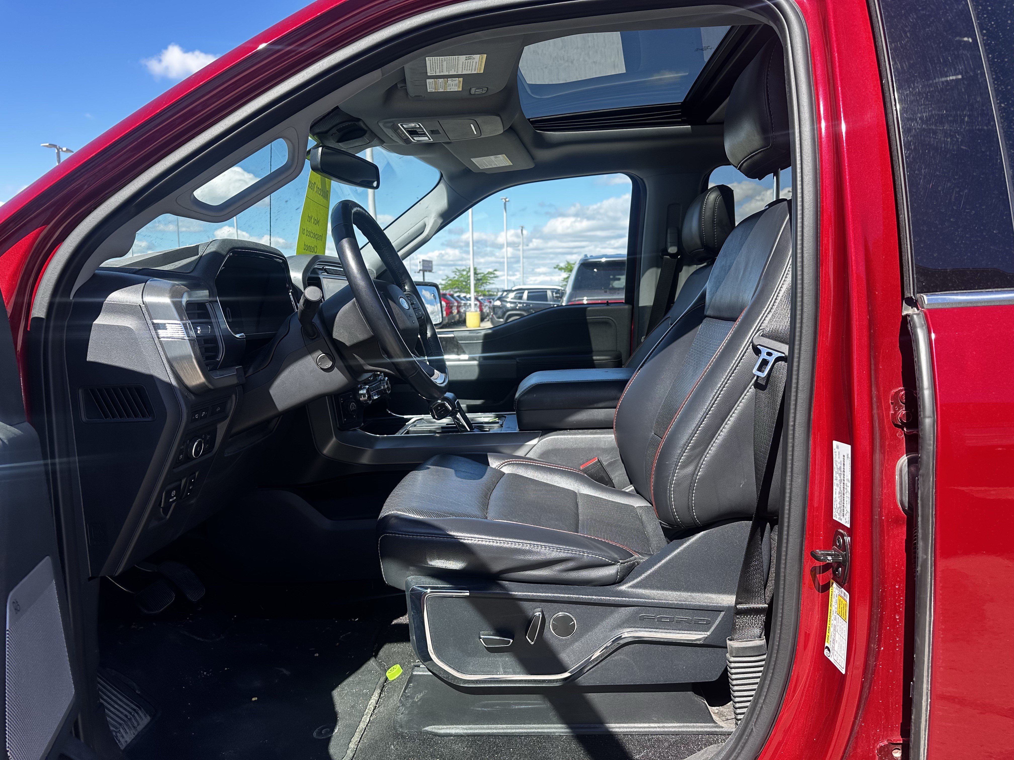 Used 2021 Ford F150 Lariat w/ Equipment Group 502A High AWD/4WD image 7