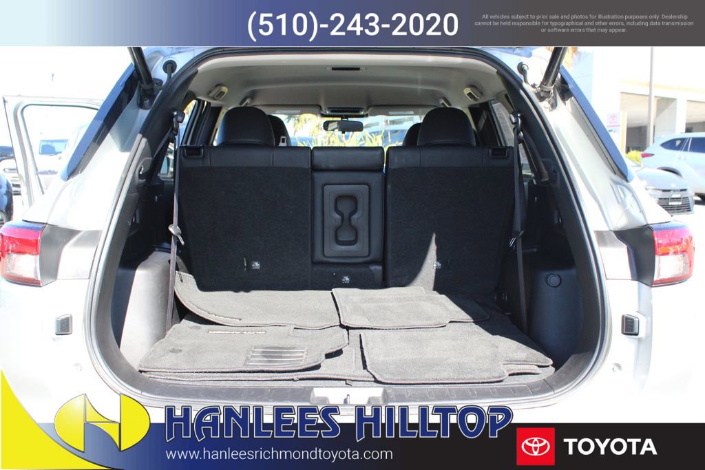 Used 2024 Mitsubishi Outlander SE image 10