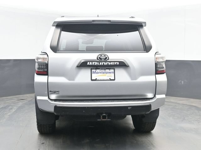 Used 2021 Toyota 4Runner TRD Off-Road AWD/4WD image 13