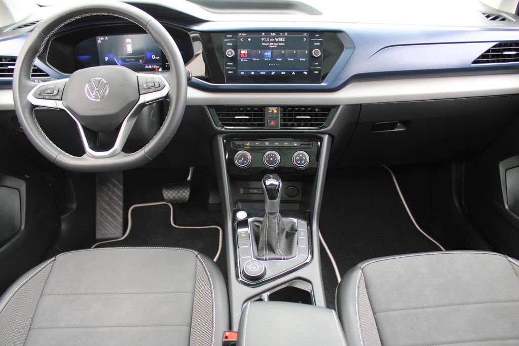 Certified 2023 Volkswagen Taos SE w/ Panoramic Sunroof Package image 20