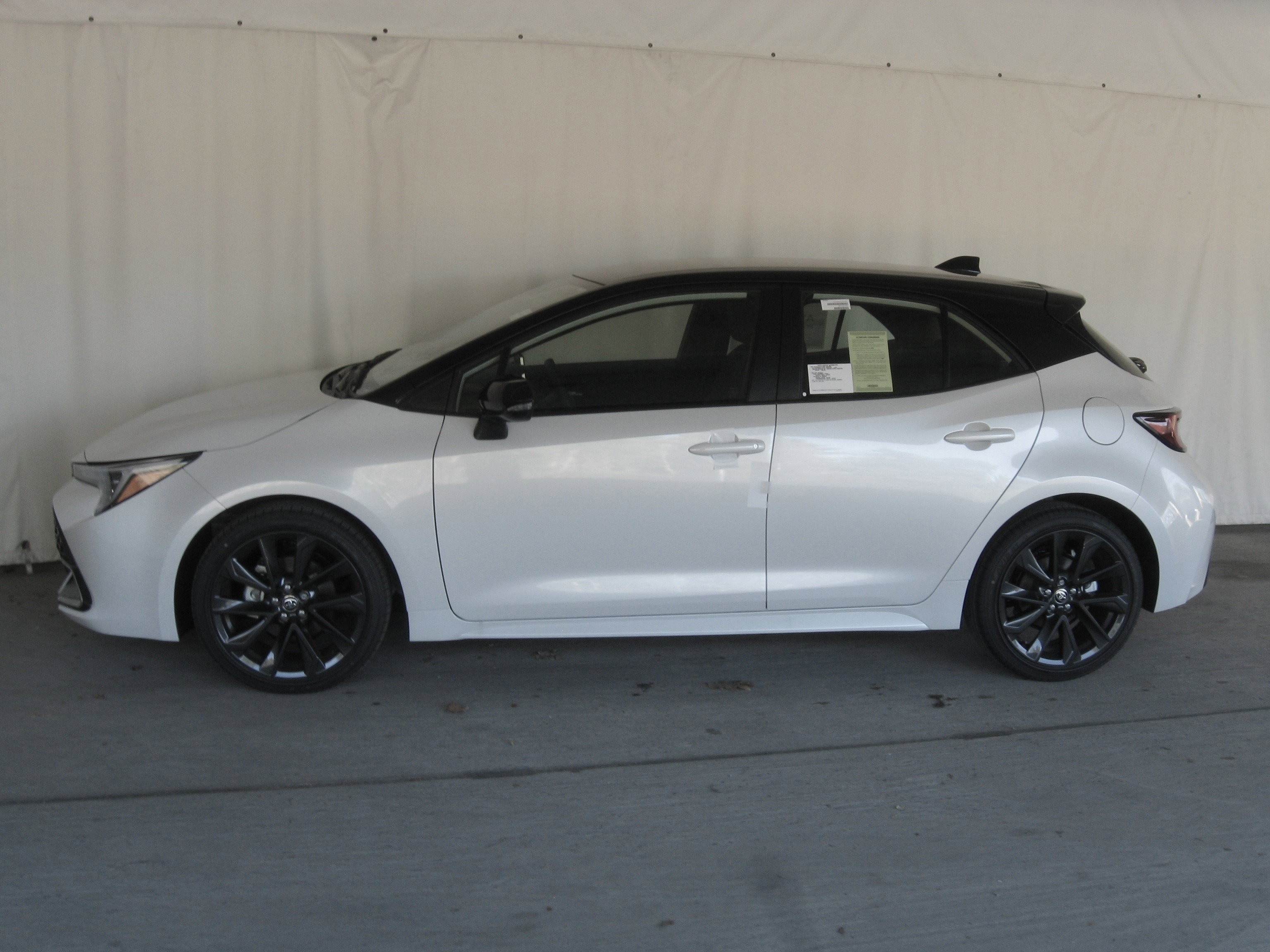 New 2026 Toyota Corolla XSE image 4