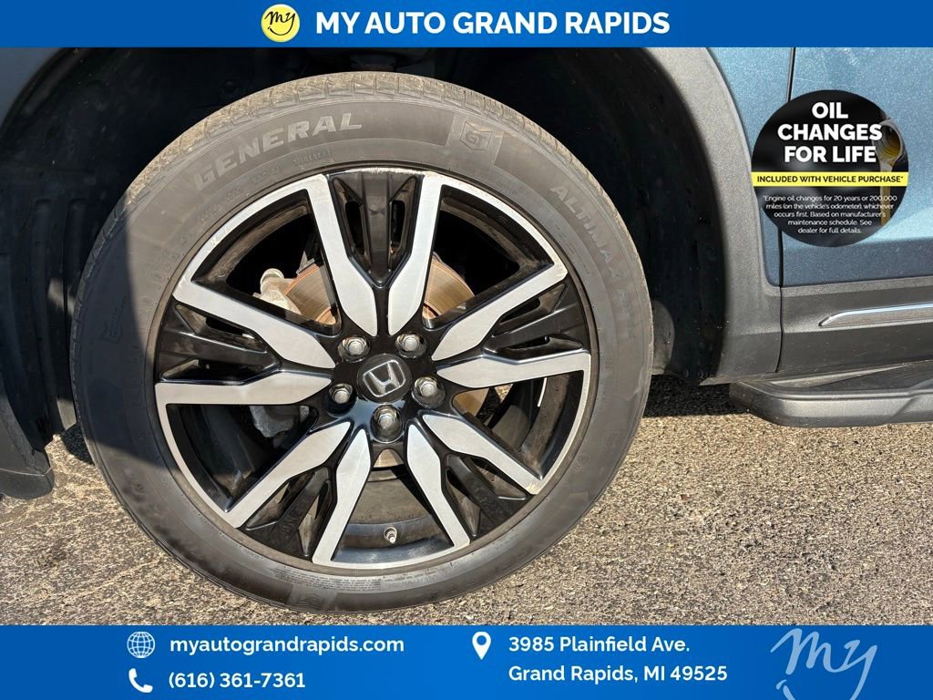Used 2020 Honda Pilot Touring image 10